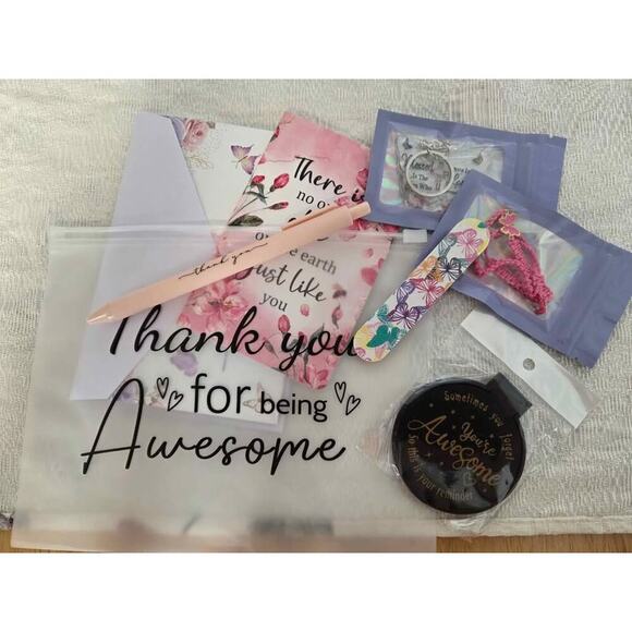 Thank You Gift Bag Set 💕 Choose Your Style | Appreciation Bundle - Picture 2 of 7